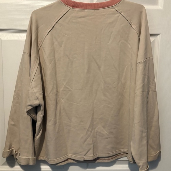 Easel Beige Sweater with Plaid Flower - Picture 5 of 5